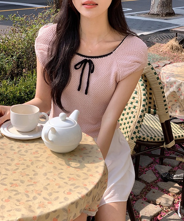shopperland - 크림 와플 배색 리본 반팔 니트 (4color)[벚꽃룩][여름 하객룩]♡韓國女裝上衣